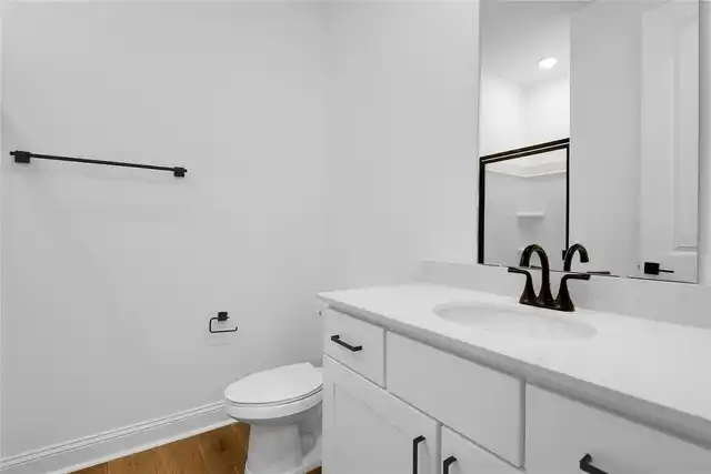 Listing Photo 16