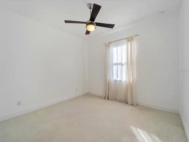 Listing Photo 20