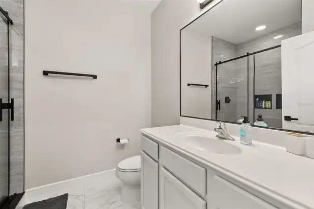 Listing Photo 28