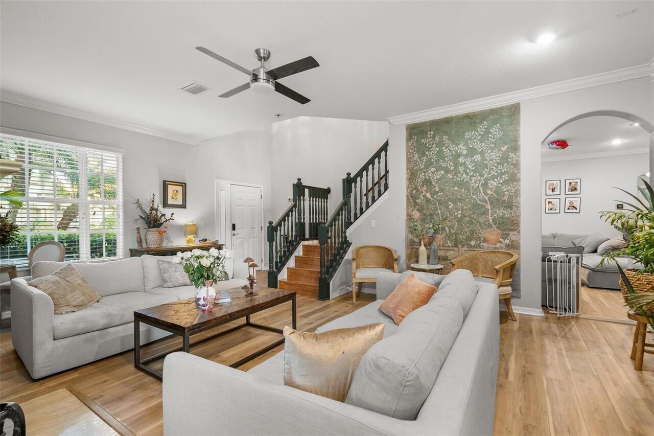 Listing Photo 11