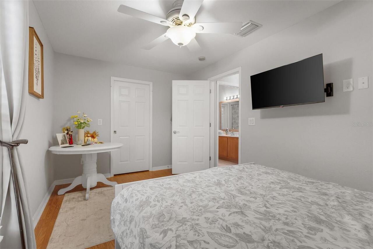 Listing Photo 21