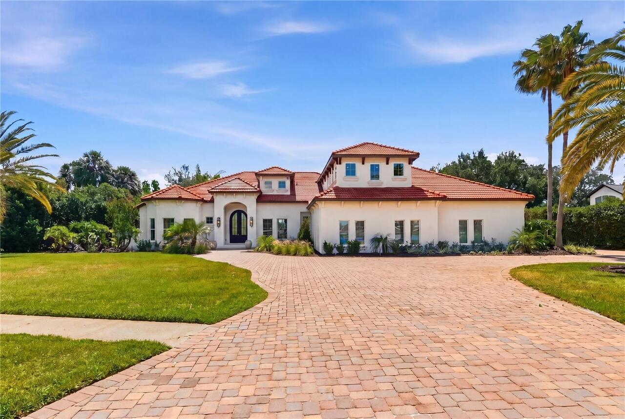 6BR, Home, 5BA, $3,330,000
Read More