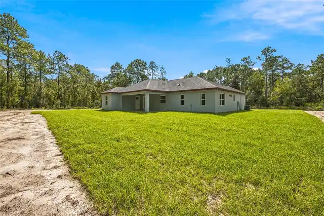 Listing Photo 8