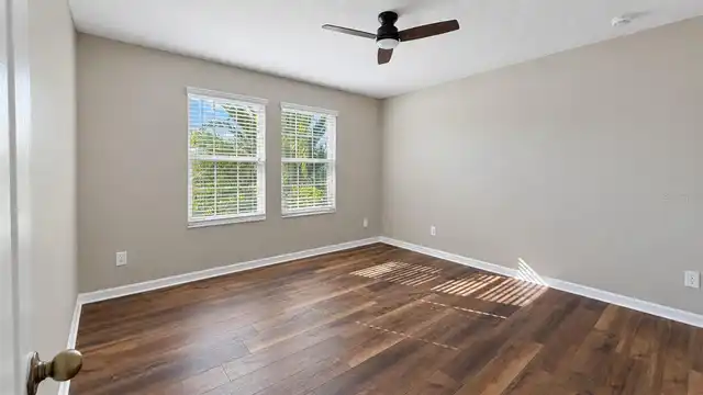 Listing Photo 13