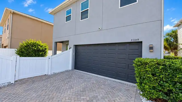 Listing Photo 22