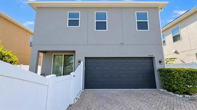 Listing Photo 23