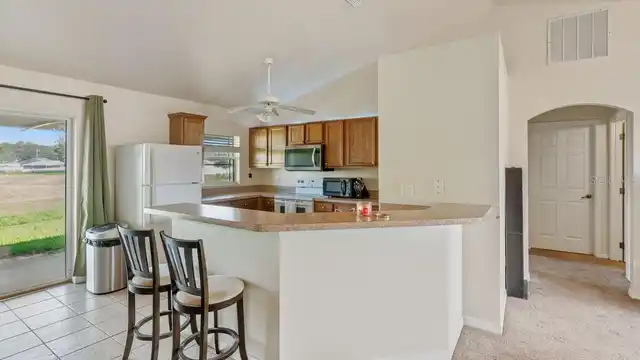 Listing Photo 14