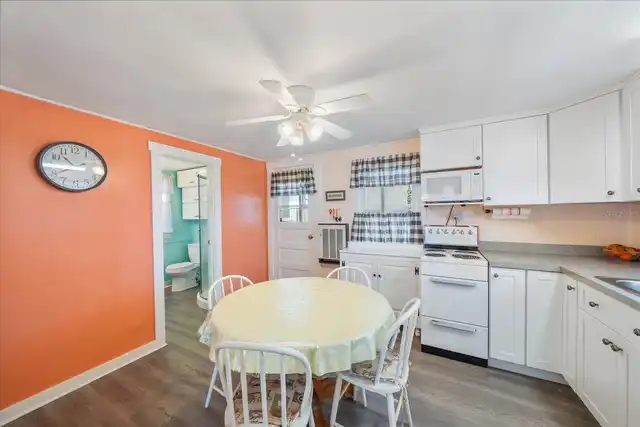 Listing Photo 15
