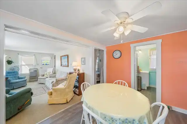 Listing Photo 16