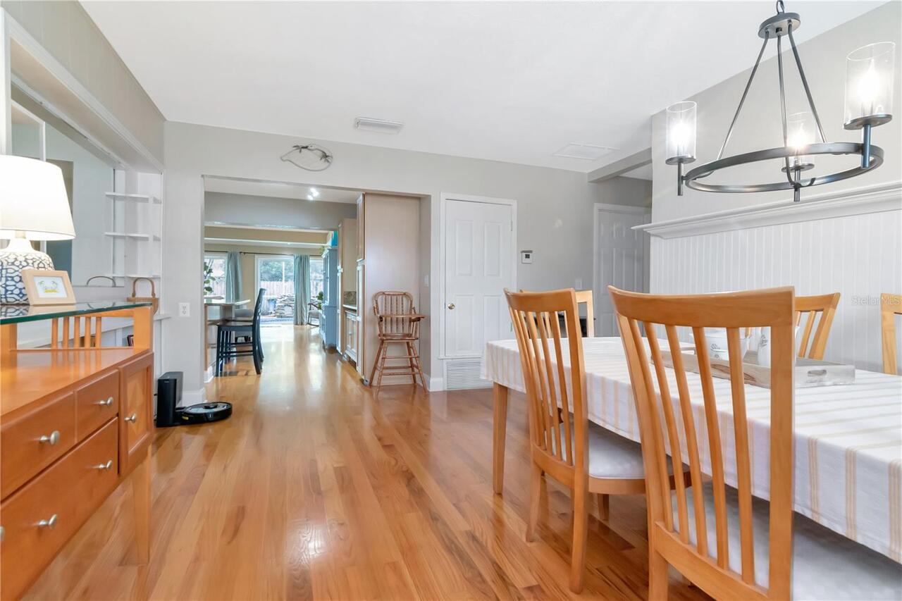 Listing Photo 9