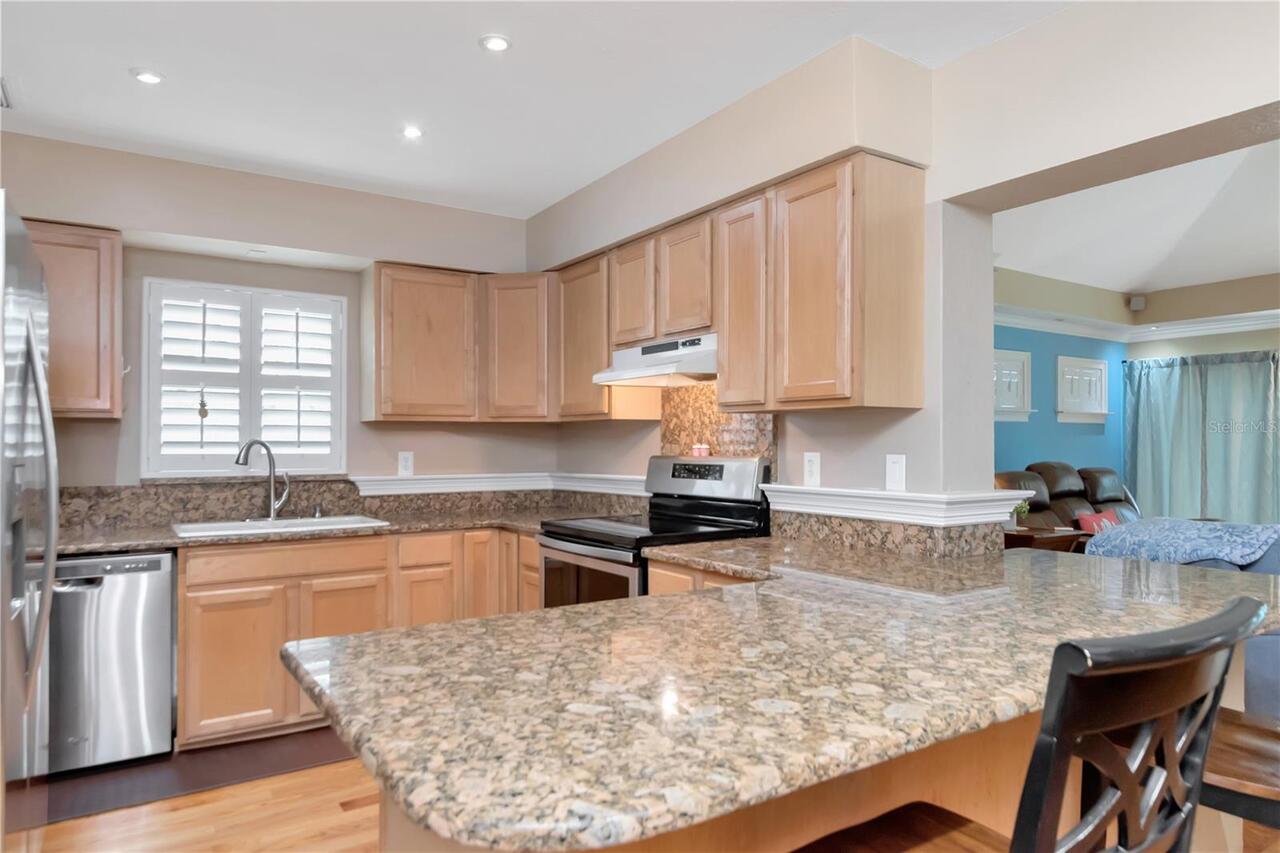 Listing Photo 11