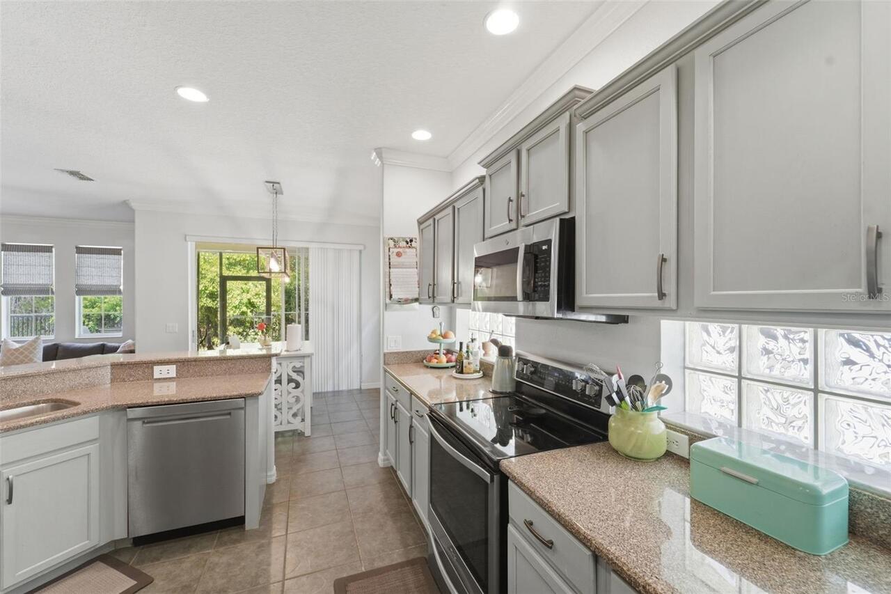 Listing Photo 18