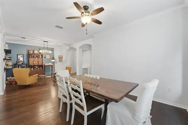 Listing Photo 10