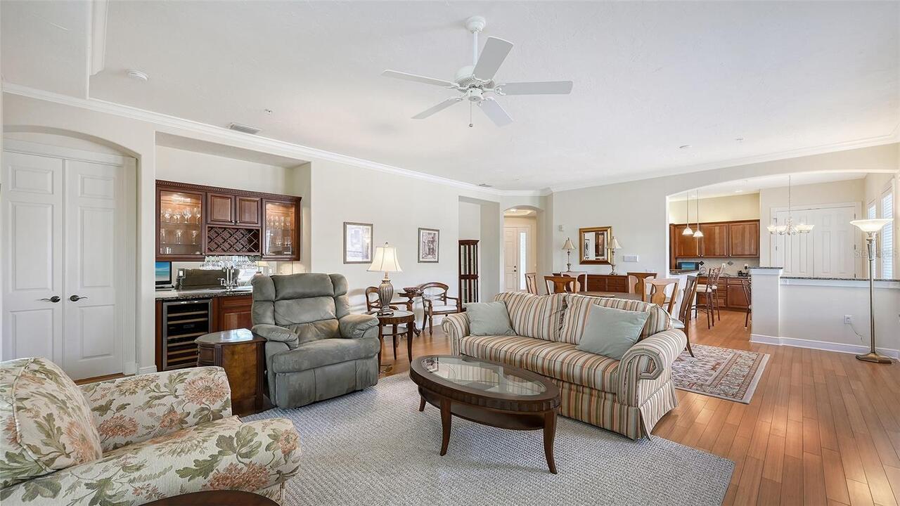 Listing Photo 17