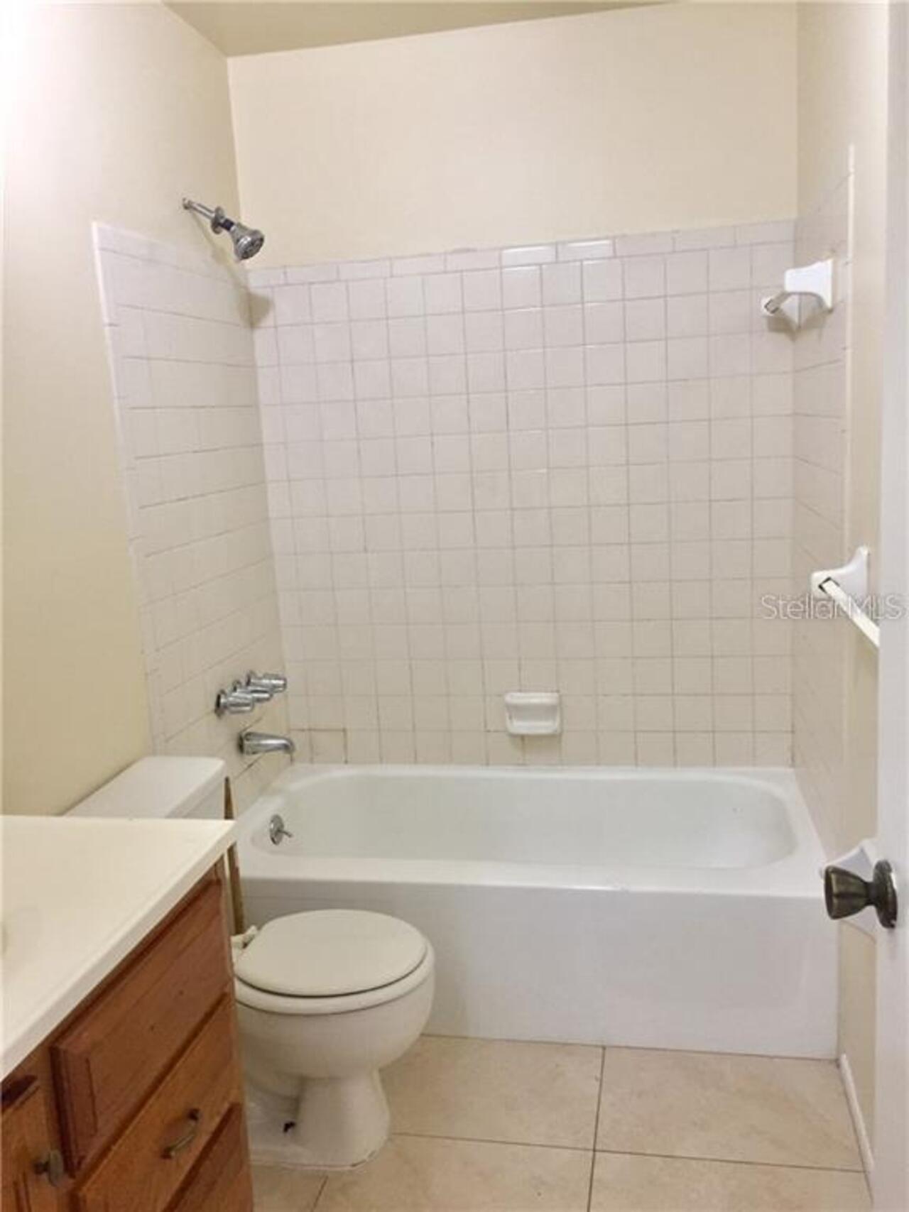 Listing Photo 12