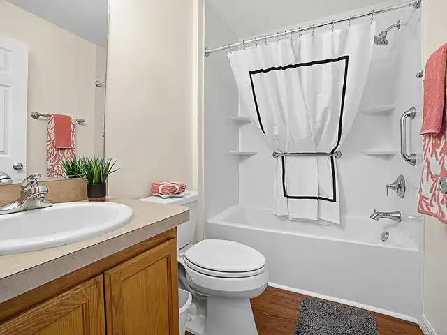 Listing Photo 13