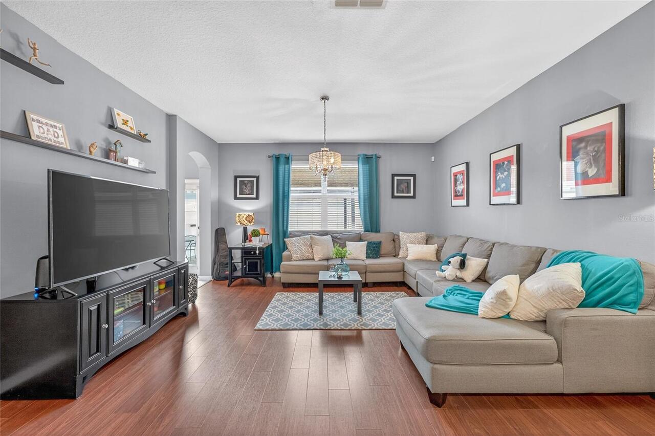 Listing Photo 18