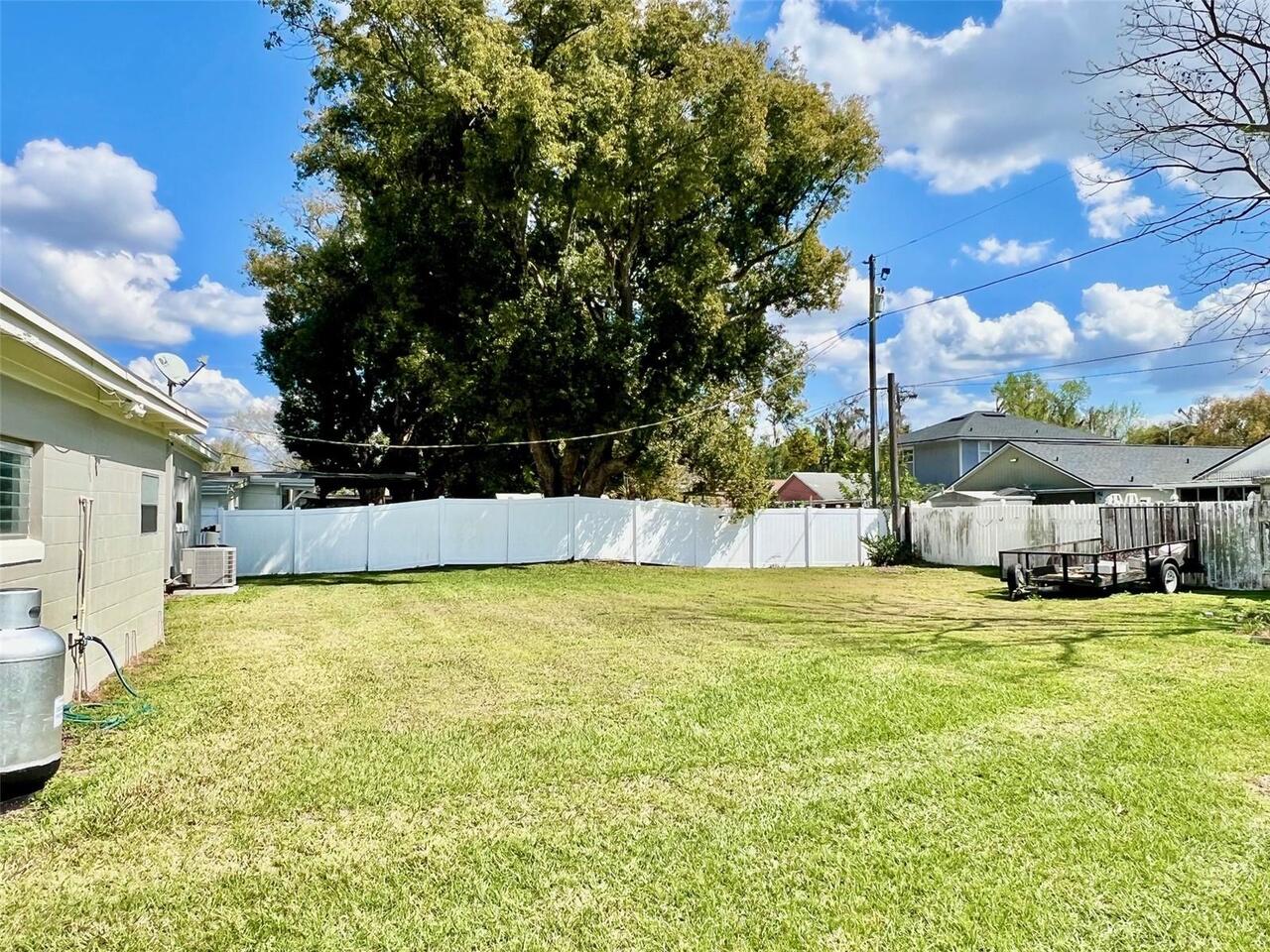 Listing Photo 23