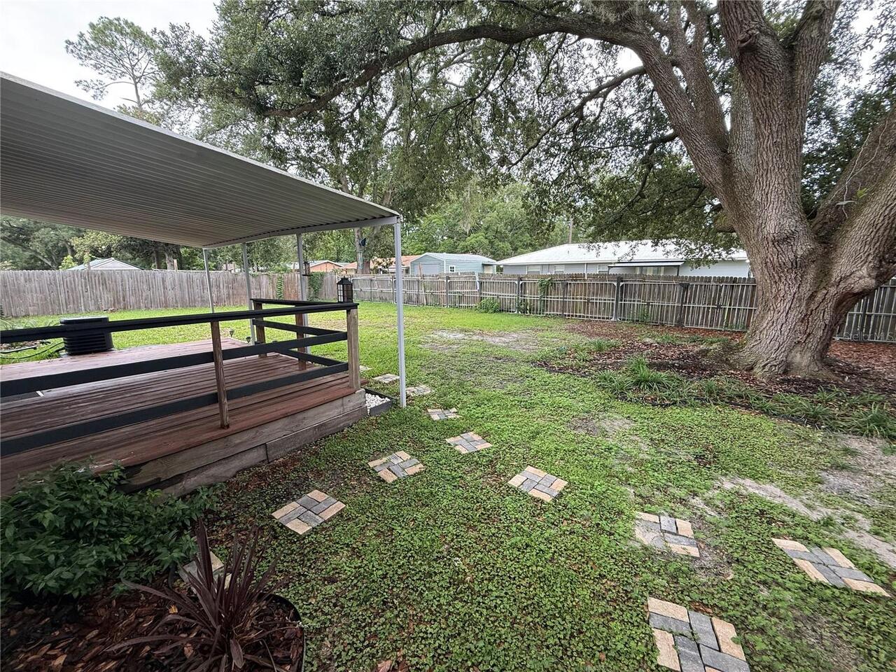 Listing Photo 14