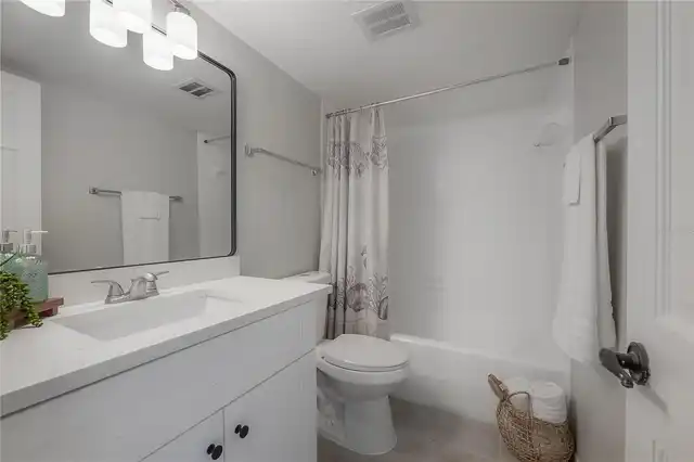 Listing Photo 23