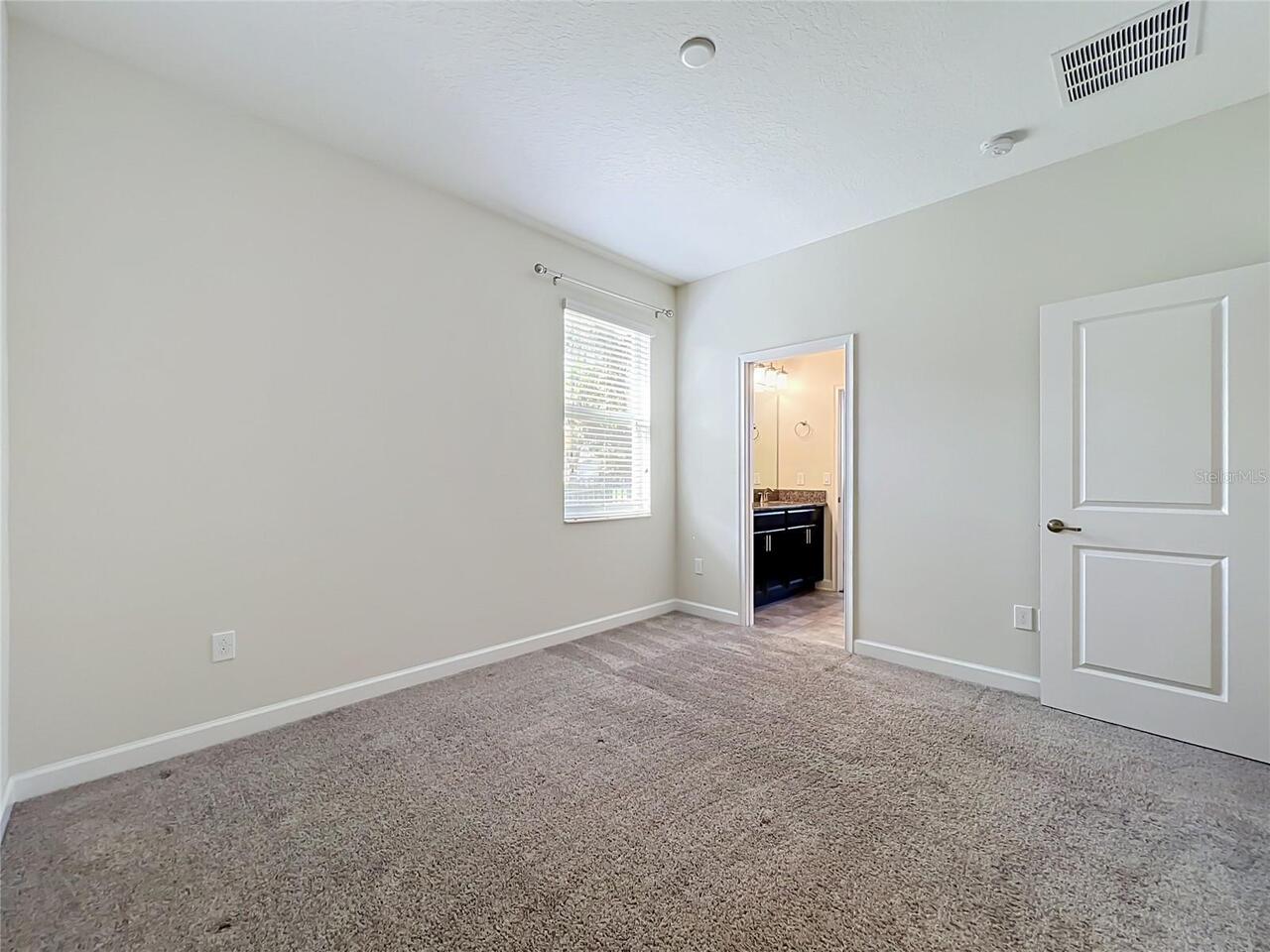 Listing Photo 35