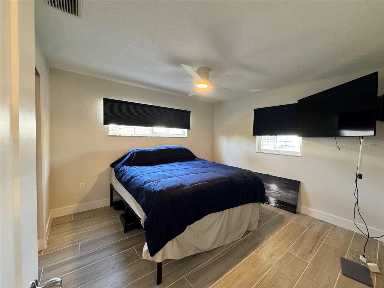 Listing Photo 7