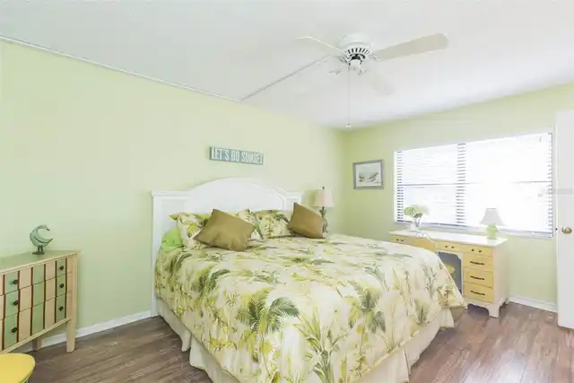Listing Photo 24