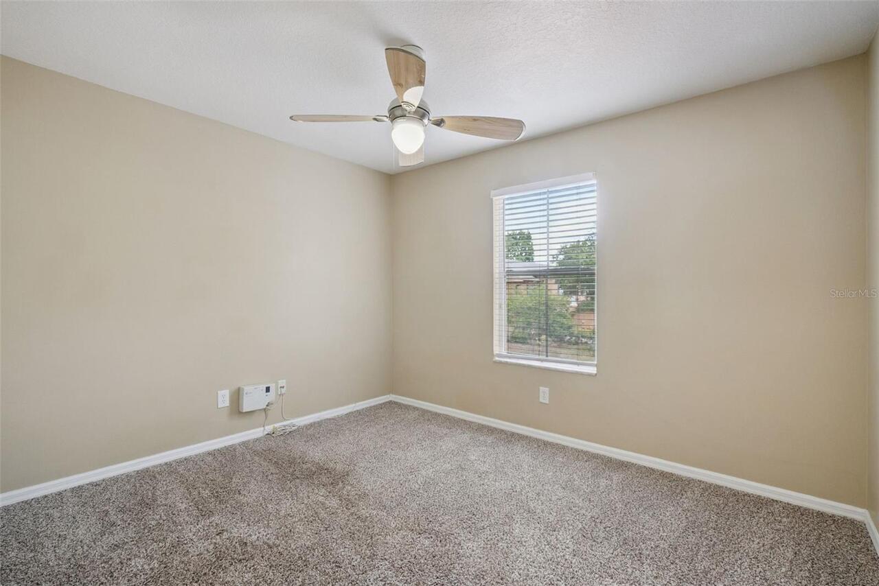 Listing Photo 14