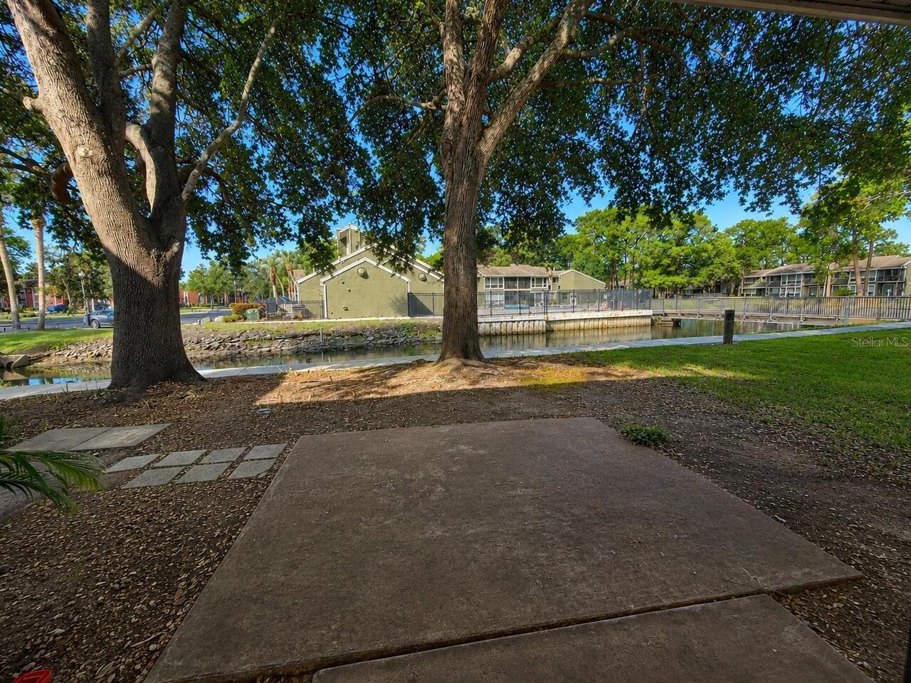 Listing Photo 12