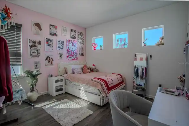 Listing Photo 23