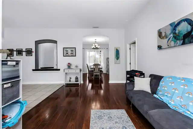 Listing Photo 14