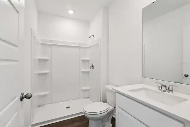 Listing Photo 17