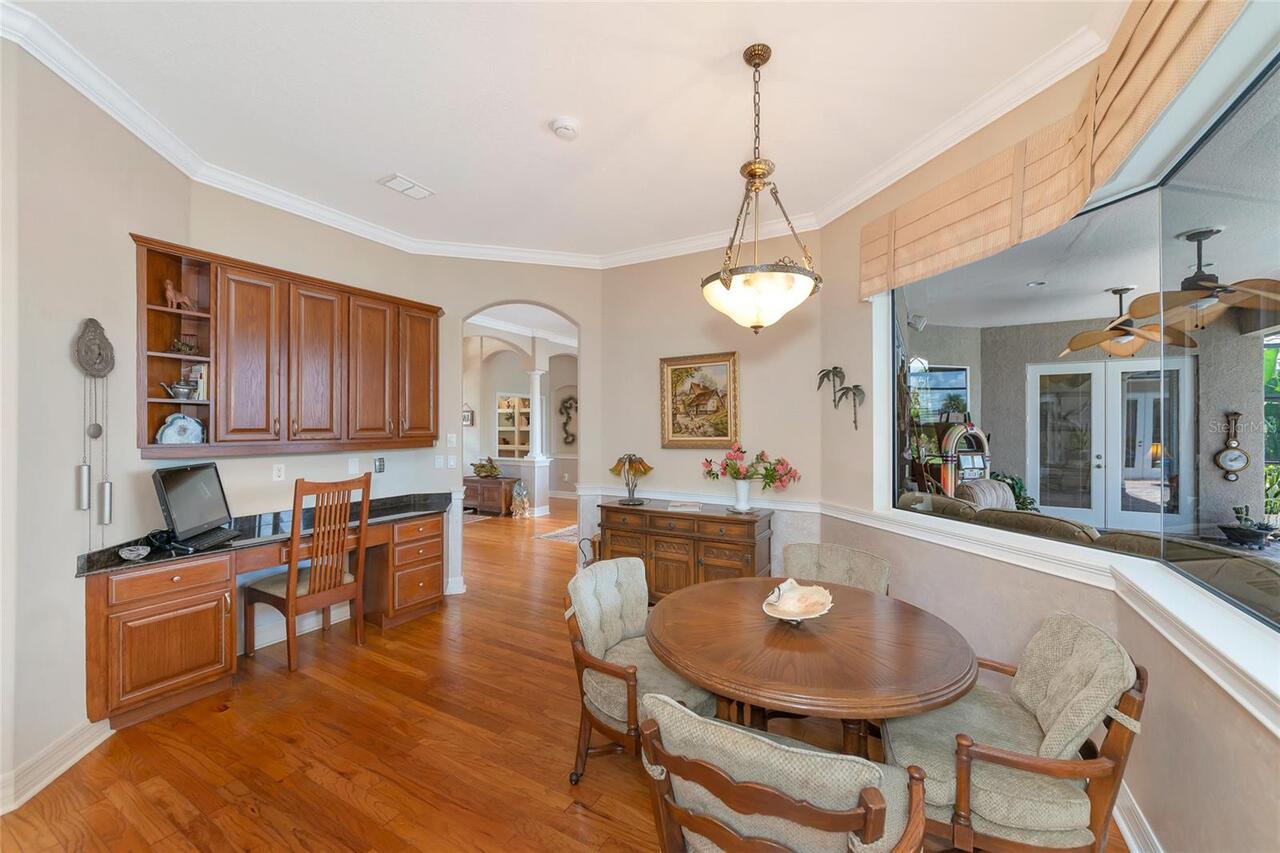 Listing Photo 8