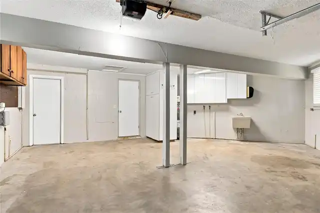 Listing Photo 34