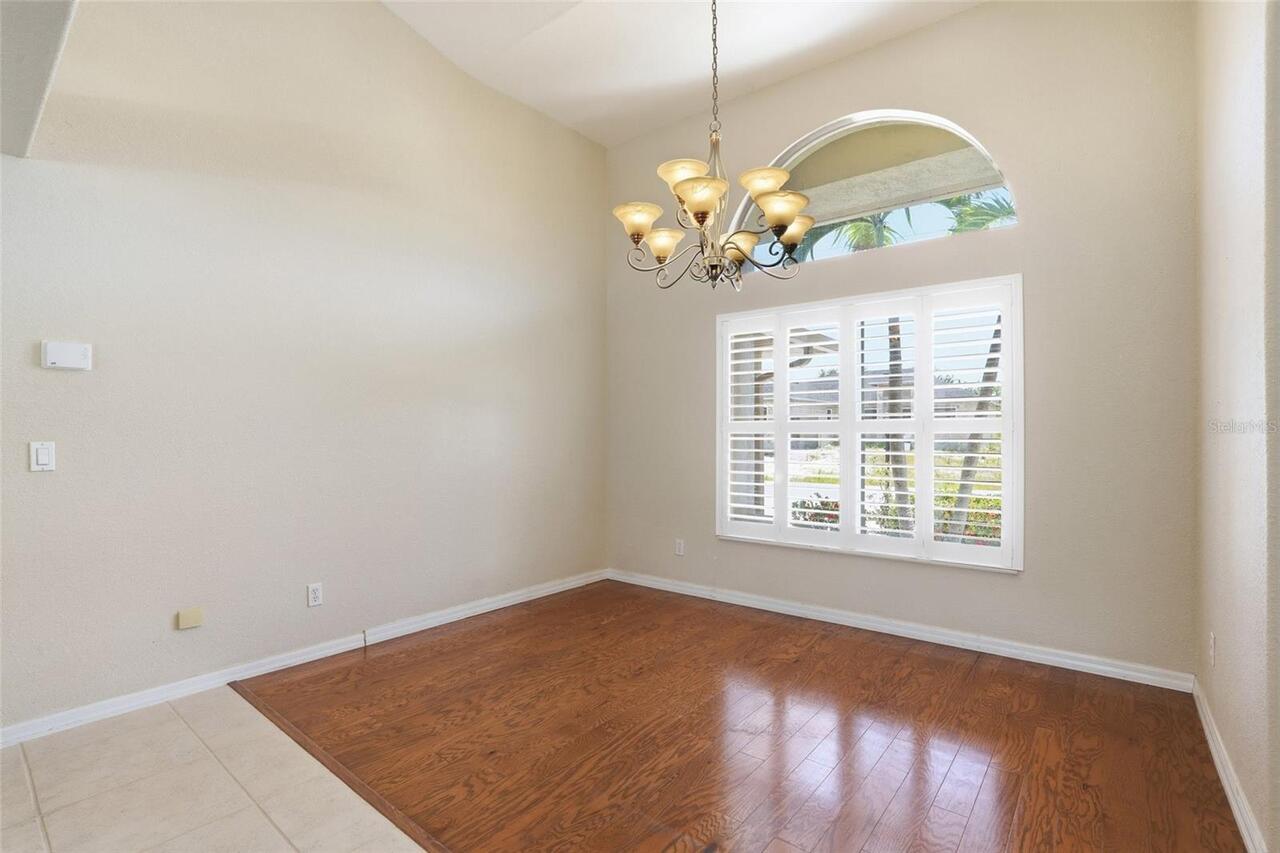 Listing Photo 9
