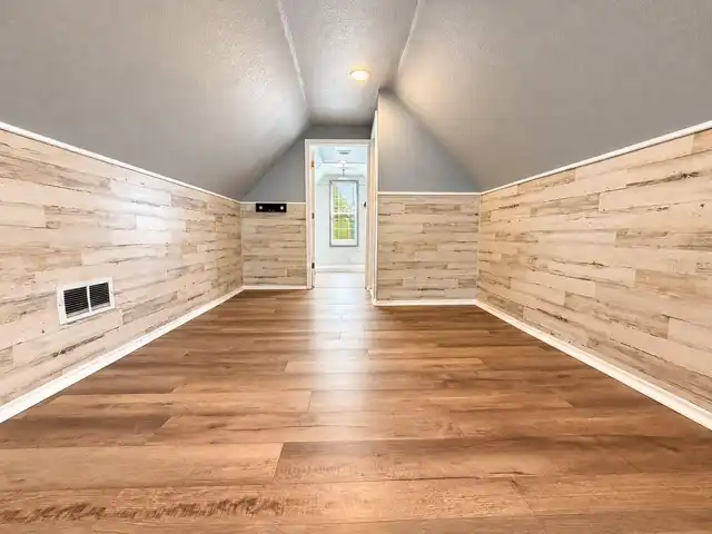 Listing Photo 31