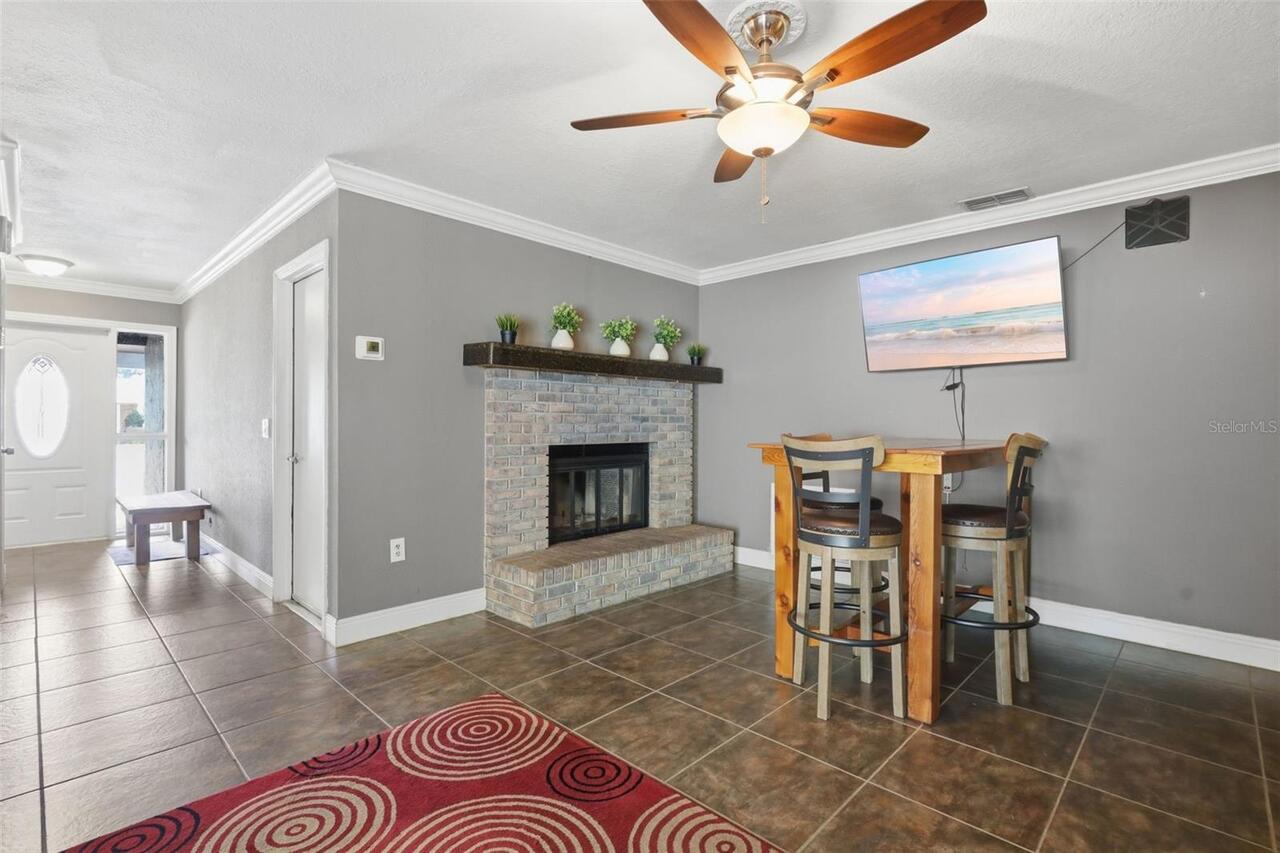 Listing Photo 7