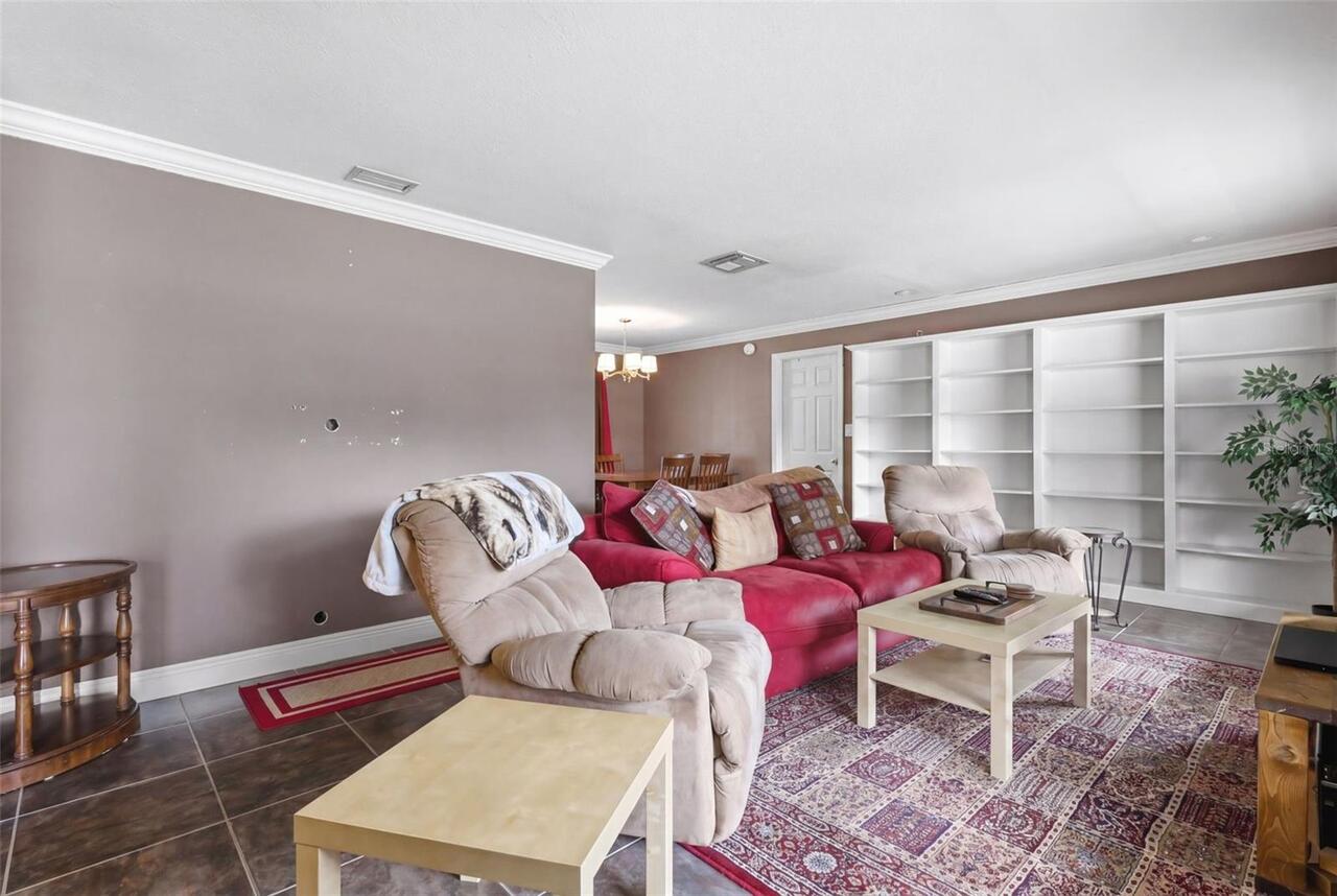 Listing Photo 17