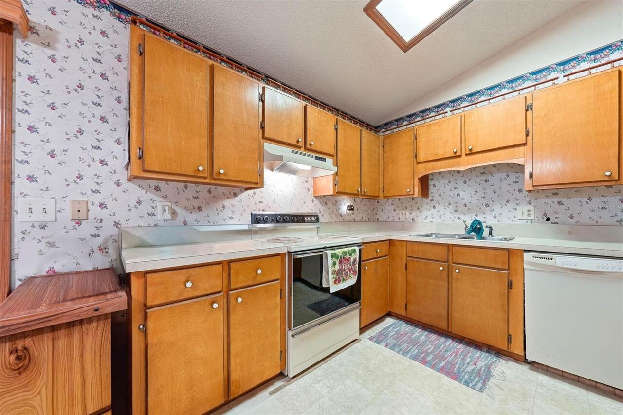 Listing Photo 13