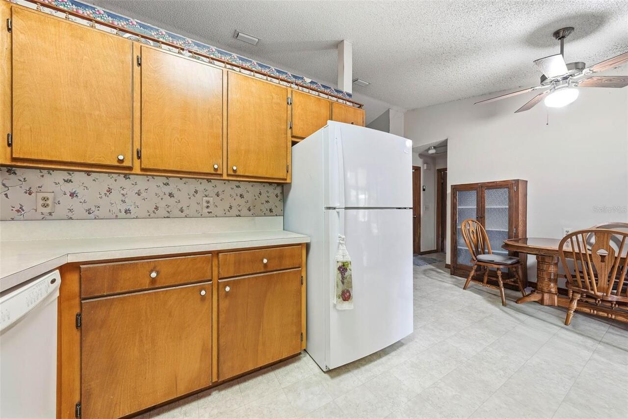 Listing Photo 15