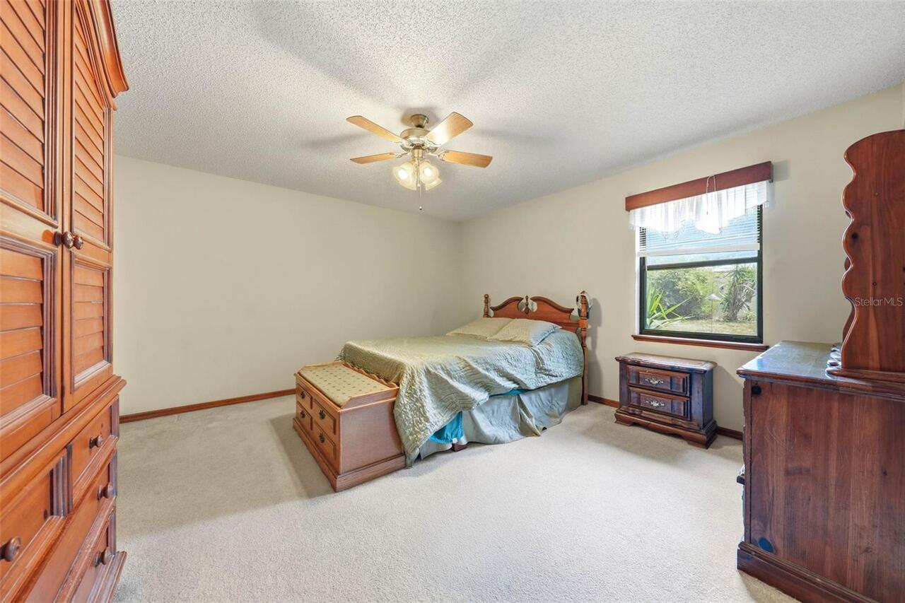 Listing Photo 22