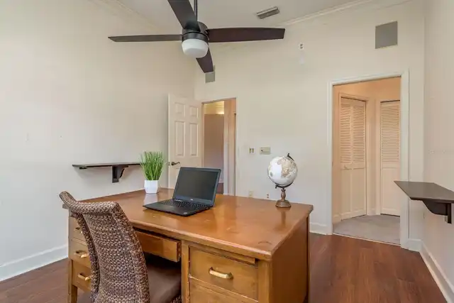 Listing Photo 15