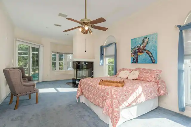 Listing Photo 16