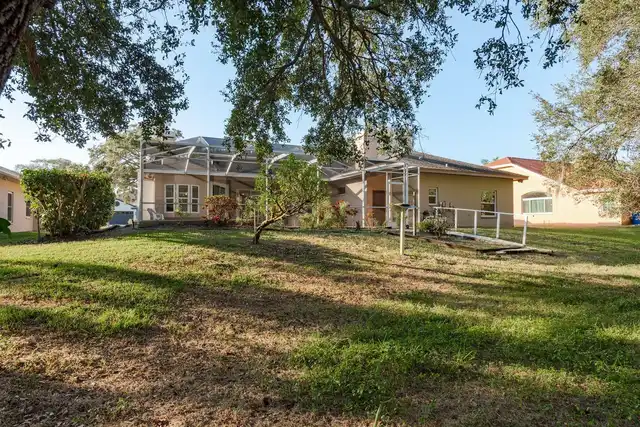 Listing Photo 33