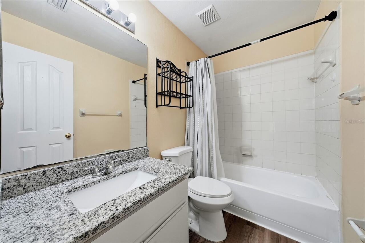 Listing Photo 14