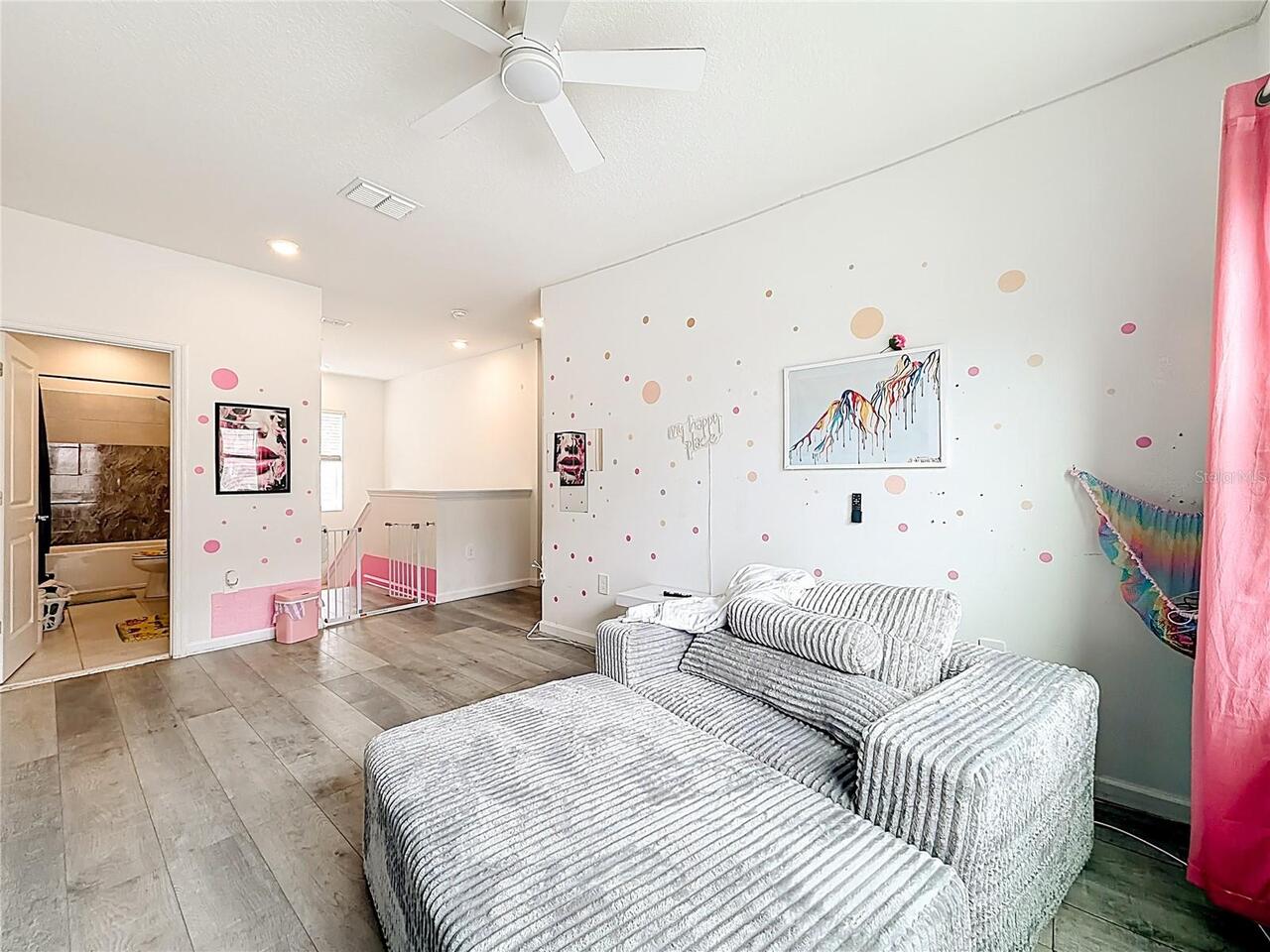 Listing Photo 32