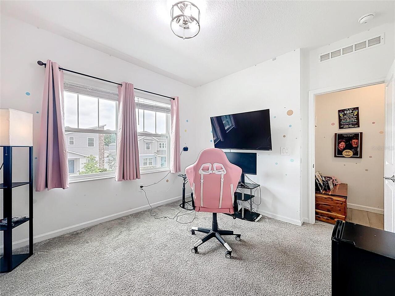 Listing Photo 33