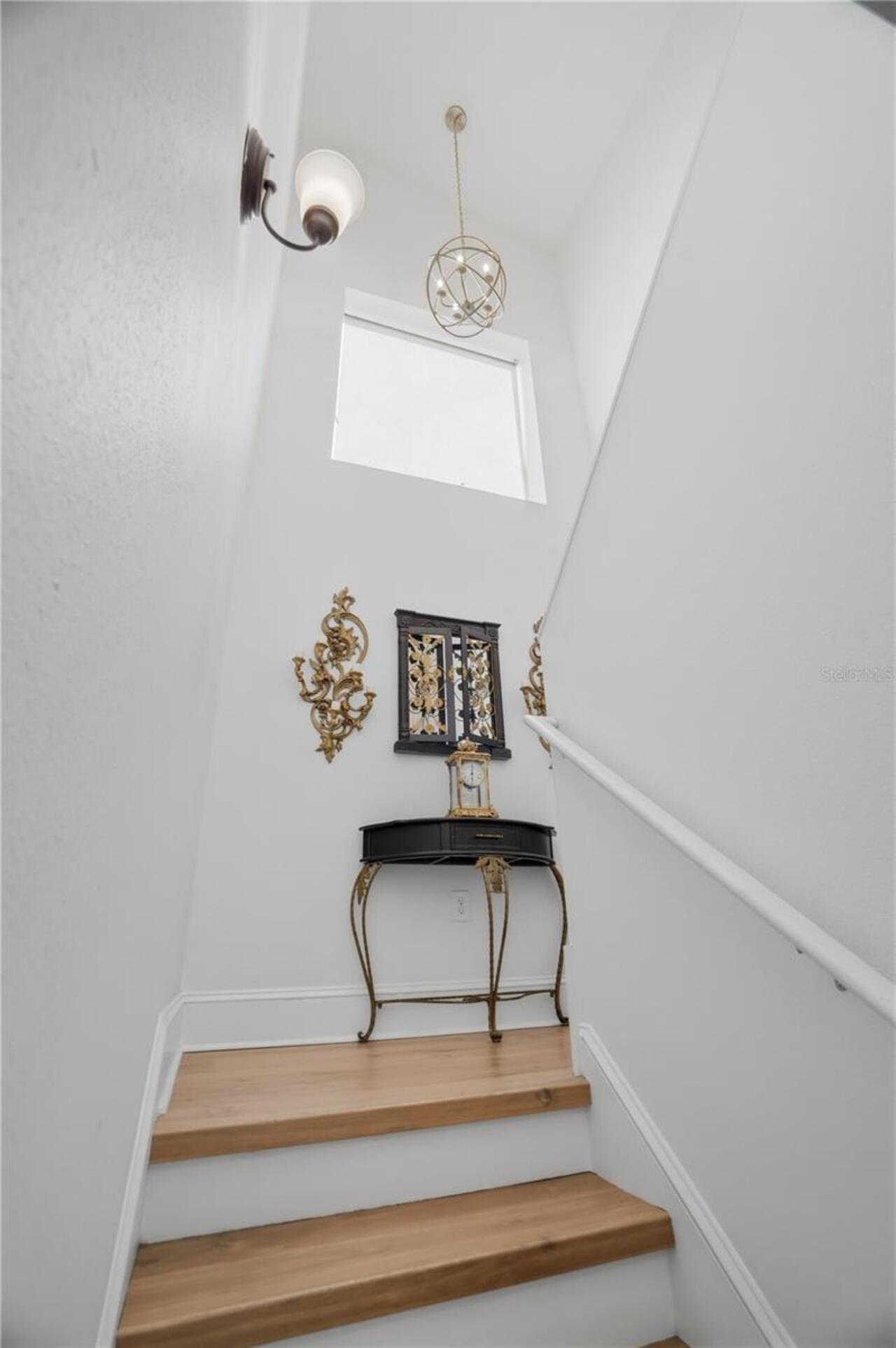 Listing Photo 16