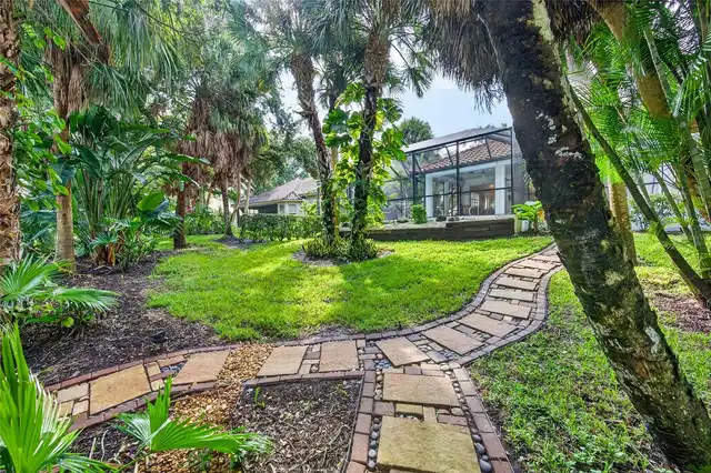 Listing Photo 18