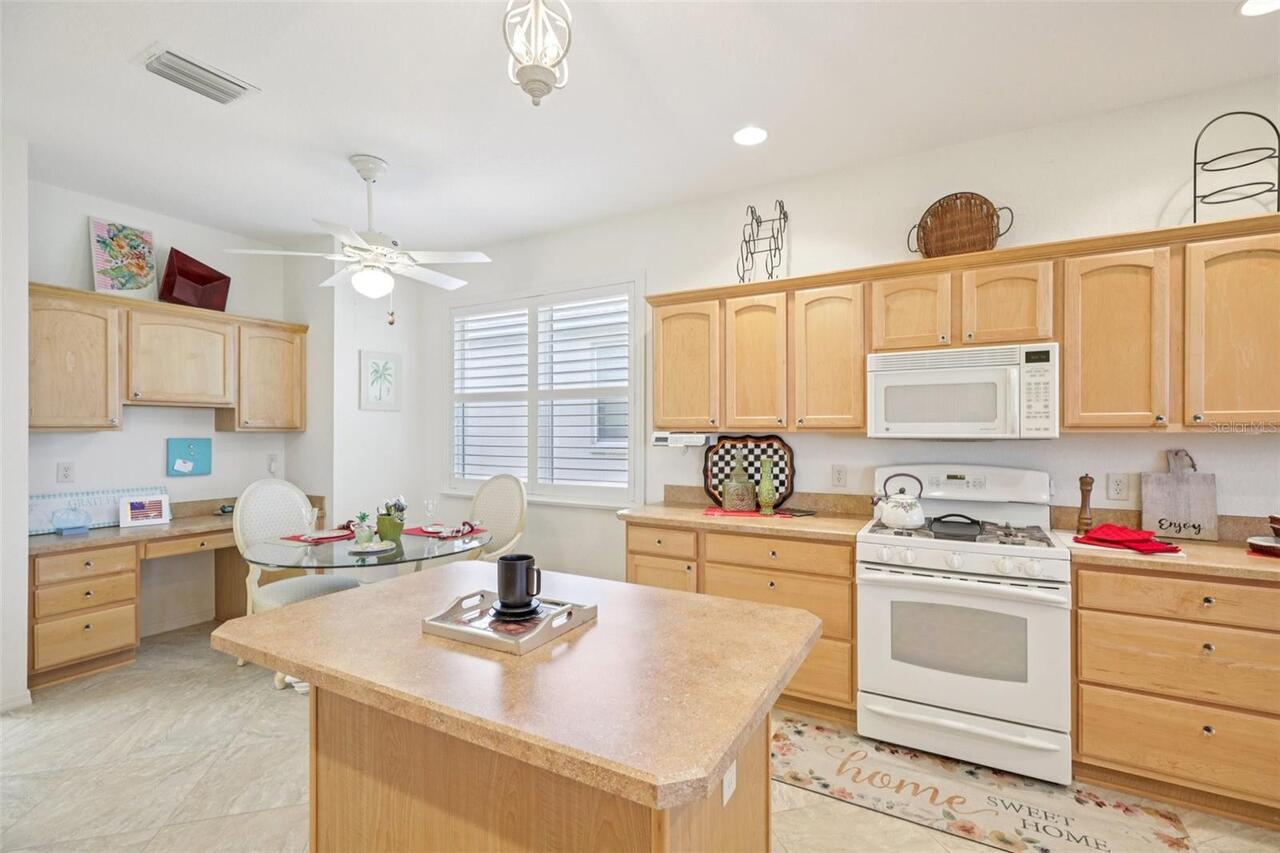 Listing Photo 18